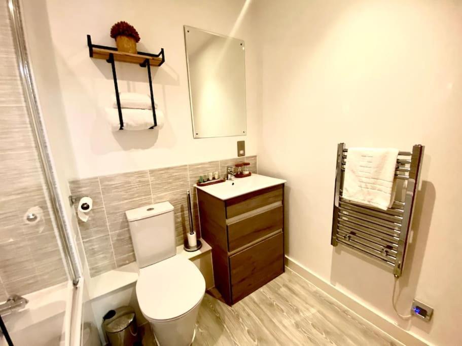 Prime Suite 2 Bedroom Apartment With Rooftop Terrace 맨체스터 외부 사진
